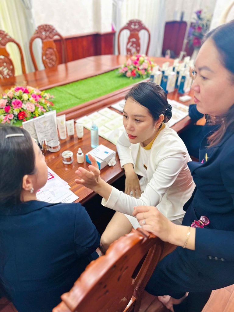 chương trình ngày 20-10